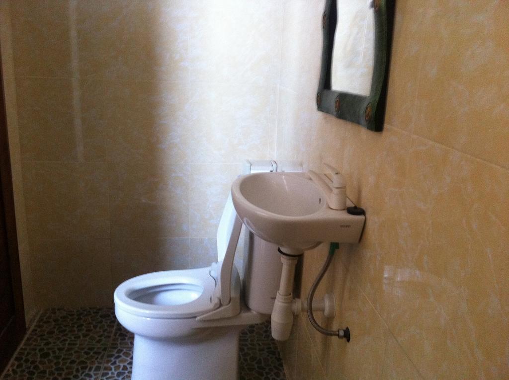 Amed Sari Beach Guesthouse Стая снимка