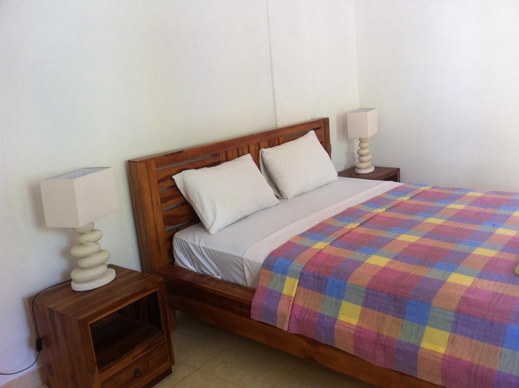 Amed Sari Beach Guesthouse Екстериор снимка