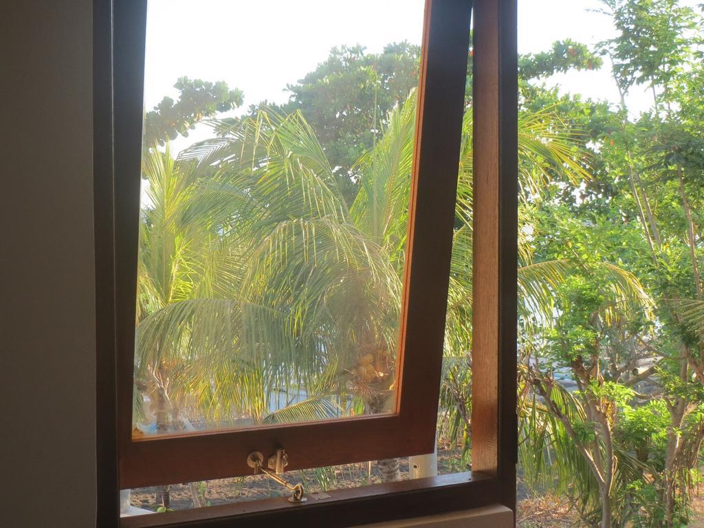 Amed Sari Beach Guesthouse Екстериор снимка