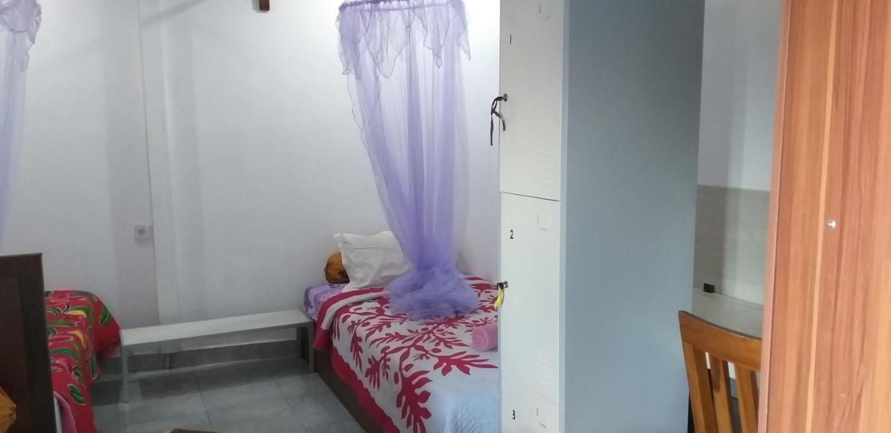 Amed Sari Beach Guesthouse Екстериор снимка